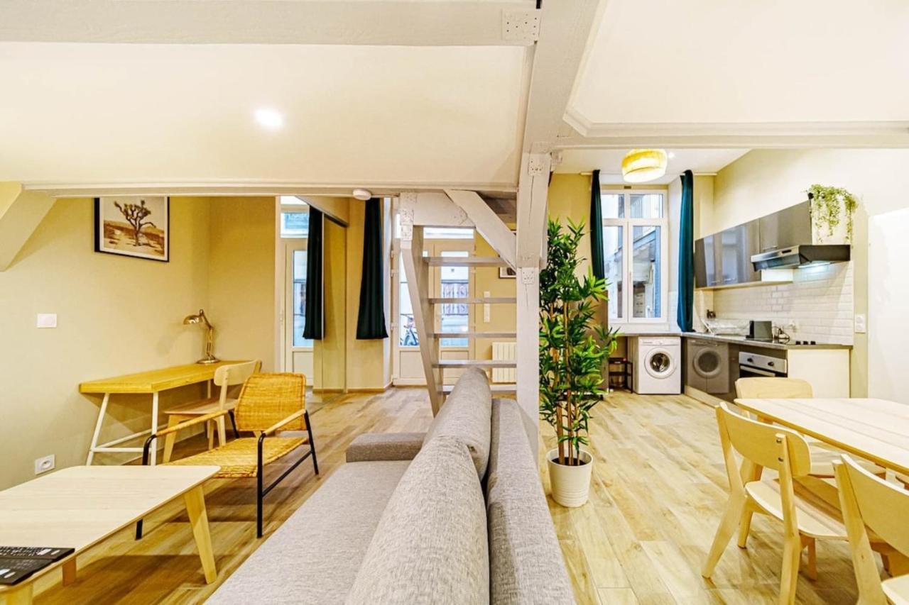 The Montesquieu Loft - Spacious 6 People - Saxe Gambetta ليون المظهر الخارجي الصورة